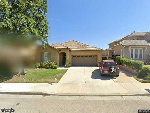 Paige, SANTA CLARITA, CA 91350