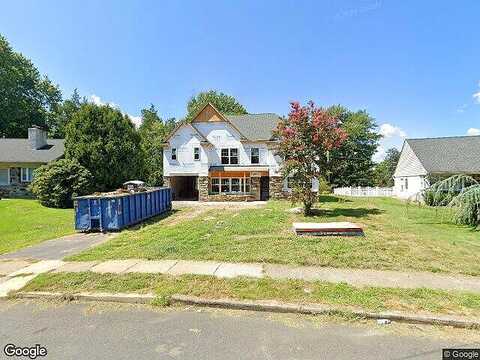 Hedgerow, BROOMALL, PA 19008