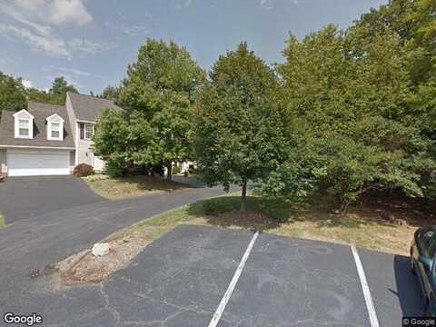Yvonnes, DUNN LORING, VA 22027