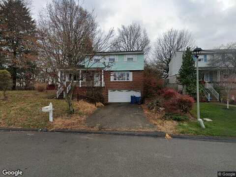 Twin Oak, PITTSBURGH, PA 15235