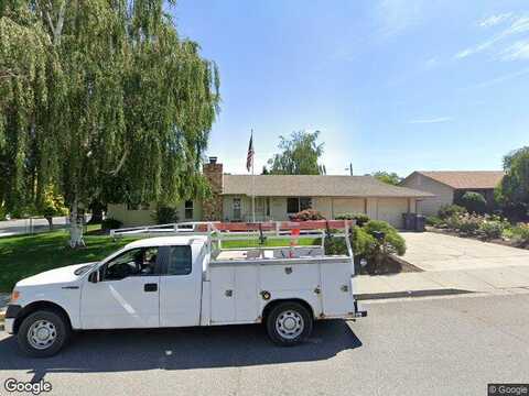 Poe, WENATCHEE, WA 98801