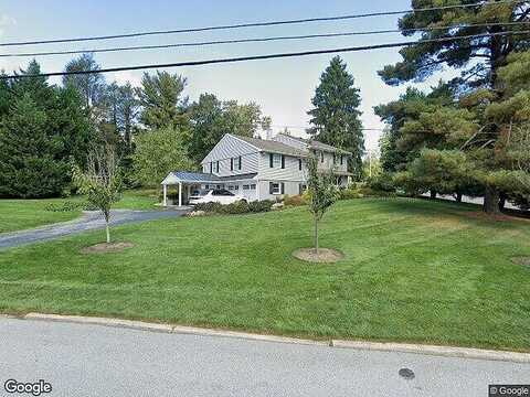 Deepdale, WAYNE, PA 19087