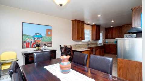 7Th, SAN BERNARDINO, CA 92410