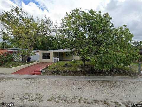11Th, MIAMI, FL 33161