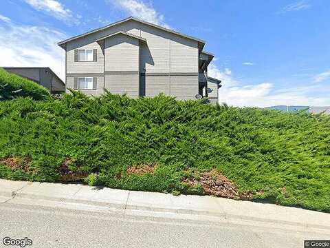 Antles Ave, Wenatchee, WA 98801