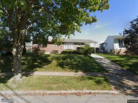 Courtland, CAMP HILL, PA 17011