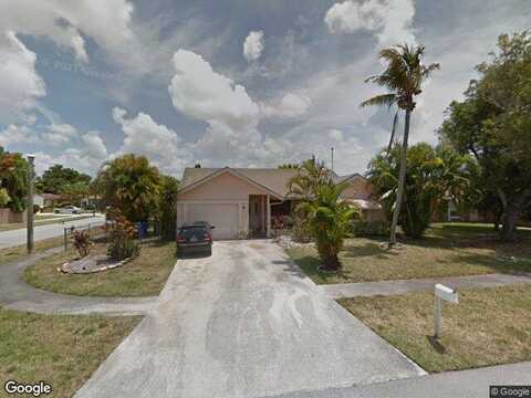 7Th, NORTH LAUDERDALE, FL 33068