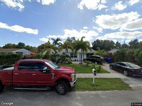 15Th, POMPANO BEACH, FL 33068