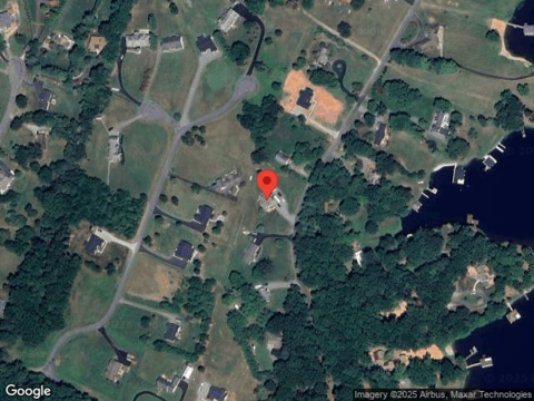 Bear Castle, BUMPASS, VA 23024