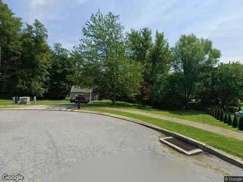 Katie, STEWARTSTOWN, PA 17363