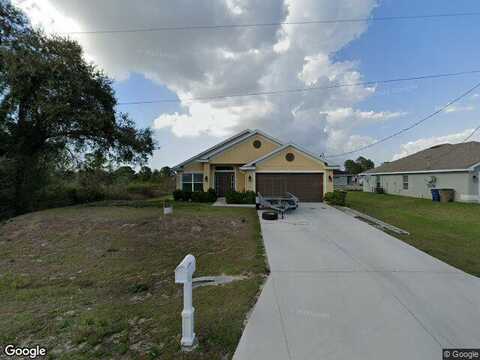 6Th, LEHIGH ACRES, FL 33976
