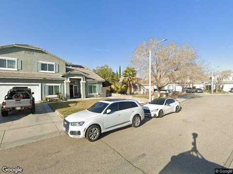 Charlotte, PALMDALE, CA 93552