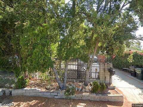 Dyer, LA CRESCENTA, CA 91214