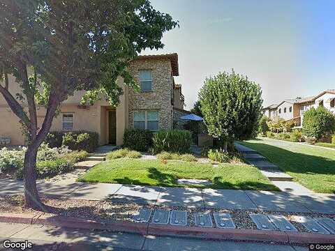 Healdsburg Ave, Cloverdale, CA 95425