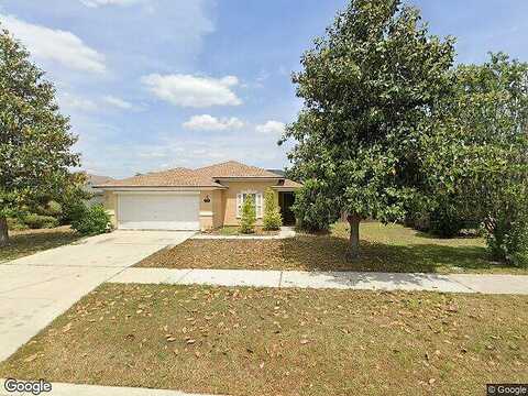 Brian Lakes Dr N, Jacksonville, FL 32221