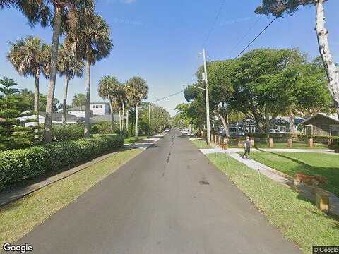 10Th Street, Atlantic Beach, FL 32233
