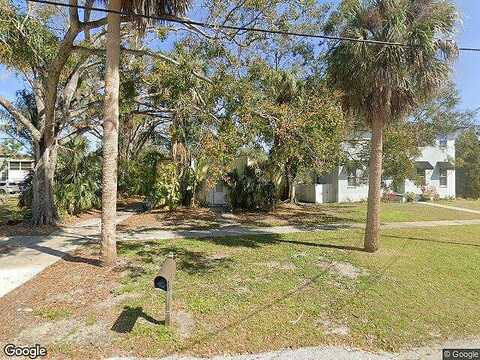 Arlington Avenue E, Oldsmar, FL 34677