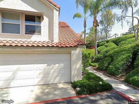 Avenida Tranquila, Lake Forest, CA 92630