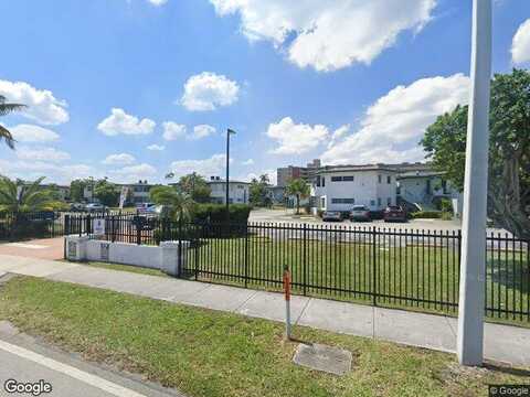 Ne 18Th Ave, Miami, FL 33179