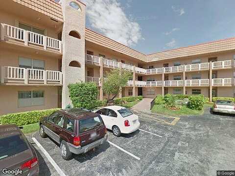 Sunrise Lakes Blvd, Sunrise, FL 33322