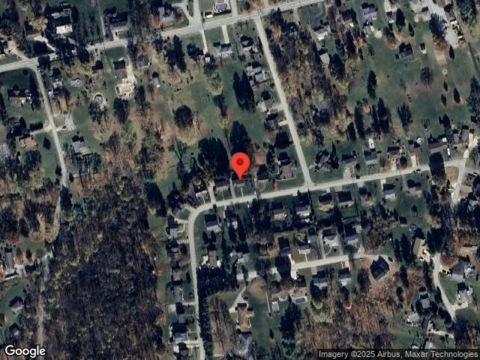 Deborah Dr, Irwin, PA 15642