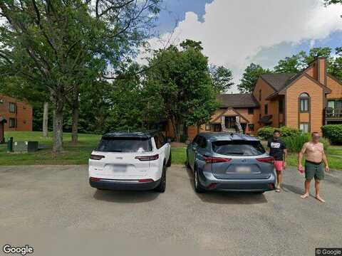 Swiss Mountain Dr, Seven Springs, PA 15622