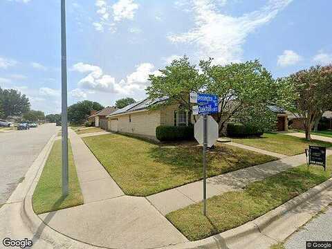 Bennington Drive, Watauga, TX 76148
