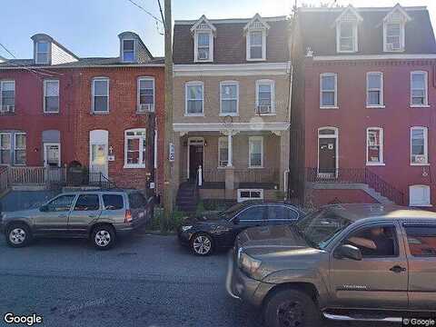 Queen, LANCASTER, PA 17603