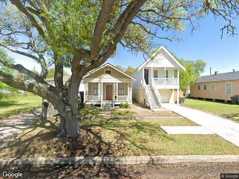 Avenue O 1/2, GALVESTON, TX 77551