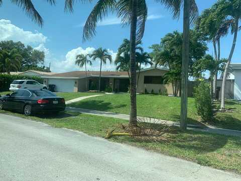 187Th, NORTH MIAMI BEACH, FL 33179