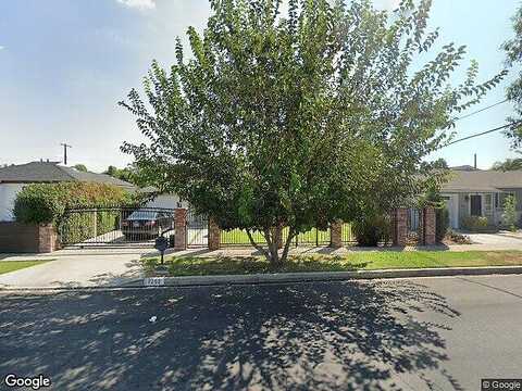 Rhea, RESEDA, CA 91335