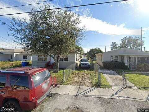 18Th, WEST PARK, FL 33023