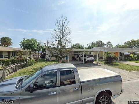 E, Lake Worth, FL 33460