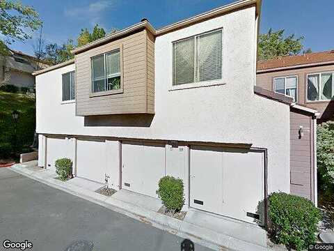 Via Colinas, WESTLAKE VILLAGE, CA 91362