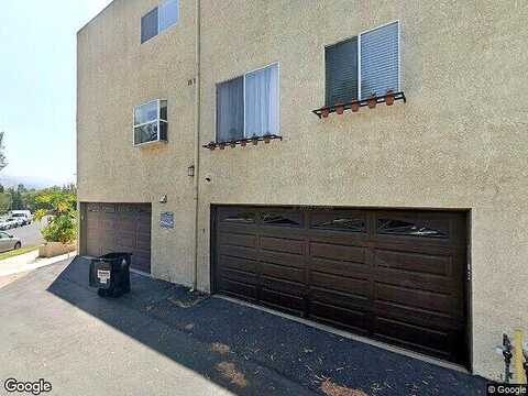Via Napoli, Burbank, CA 91504