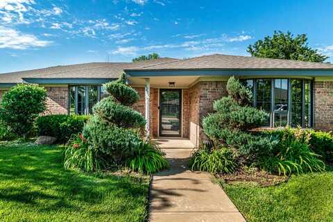 6205 MCCOY Drive, Amarillo, TX 79109