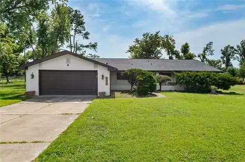 600 S Scott CIR, Rogers, AR 72758