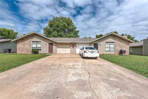 2004 A & B Christy DR, Springdale, AR 72764