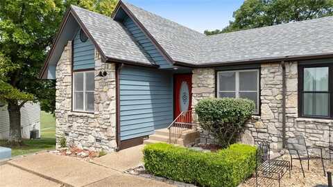 13 Ironwood DR, Holiday Island, AR 72631