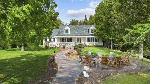 7249 McDonald Road, Cheboygan, MI 49721
