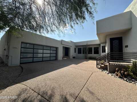 11026 N PINTO Drive, Fountain Hills, AZ 85268