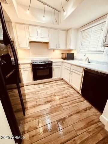 1402 E OSBORN Road, Phoenix, AZ 85014