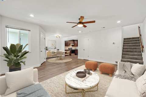 80 Portola Way, Tracy, CA 95376