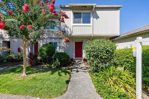 37 Front Street, Healdsburg, CA 95448