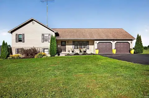 1603 VFW Road, Mitchell, IN 47446