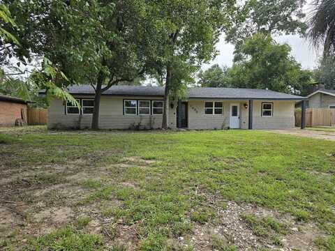 3435 Kenwood, Beaumont, TX 77706