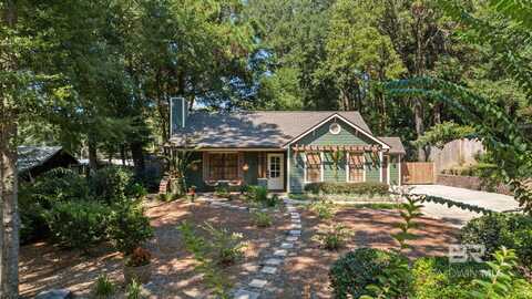 407 Frederick Avenue, Fairhope, AL 36532
