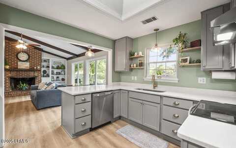 5927 Pleasant Farm Drive, Beaufort, SC 29906