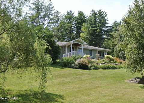 7 Abbey Hill Dr, Great Barrington, MA 01230
