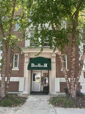 81 Dartmouth St, Pittsfield, MA 01201